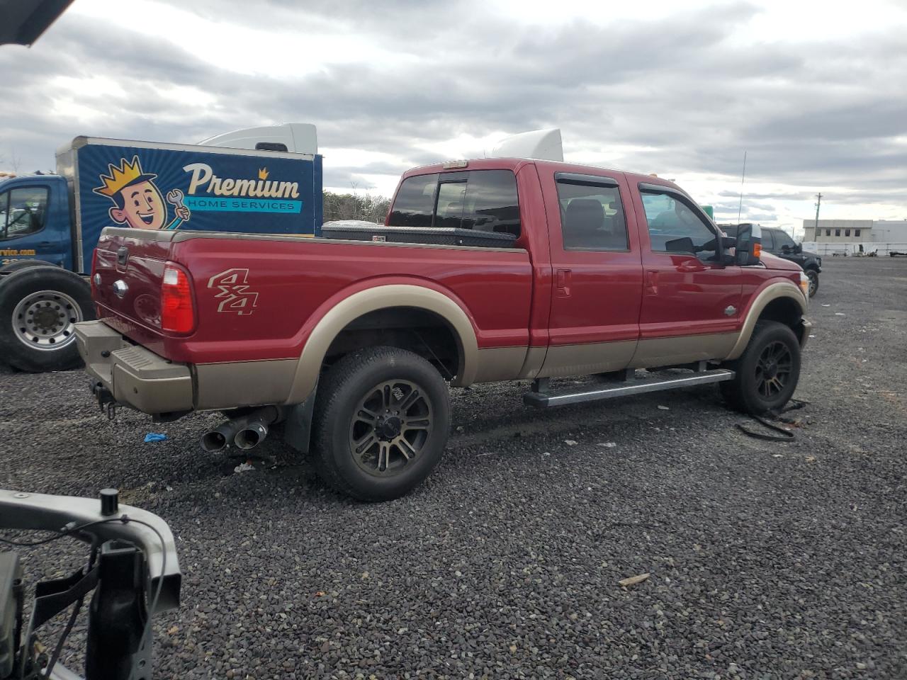 2014 Ford F350 VIN 1FT8W3BT1EEB00581 Copart auction photo, front end / rear end damage thumbnail 3