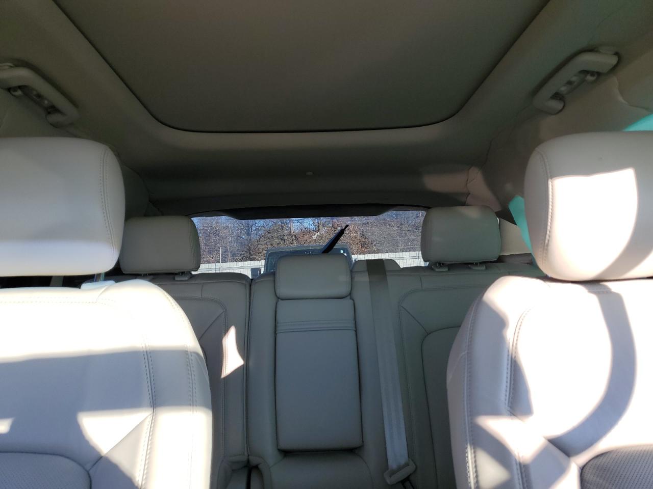 2017 Lincoln MKX VIN 2LMPJ8LP1HBL10512 Copart auction photo, side damage thumbnail 10
