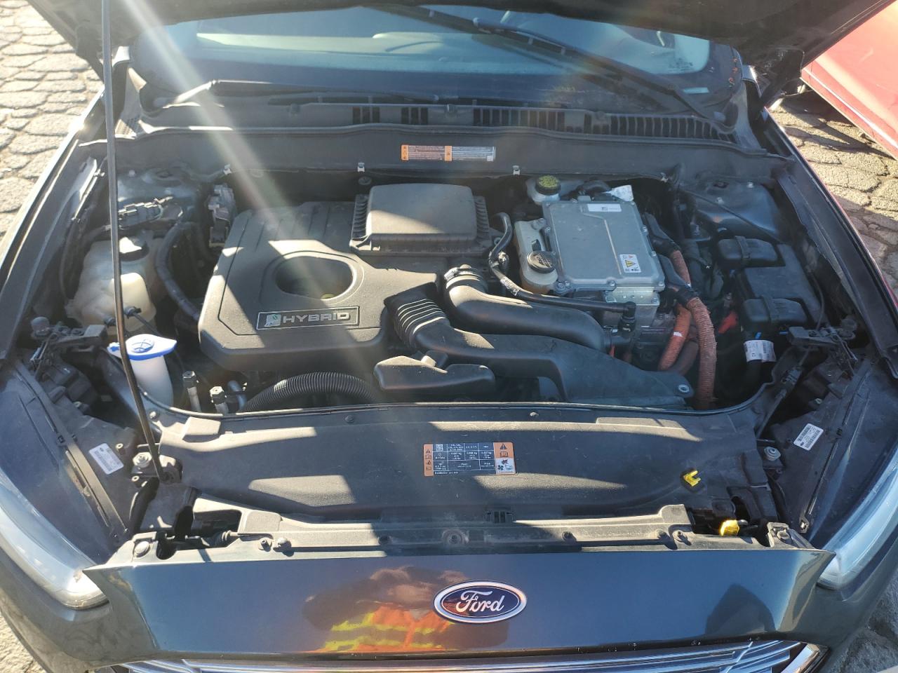2015 Ford Fusion VIN 3FA6P0LU4FR213570 Copart auction photo, vandalism damage thumbnail 11