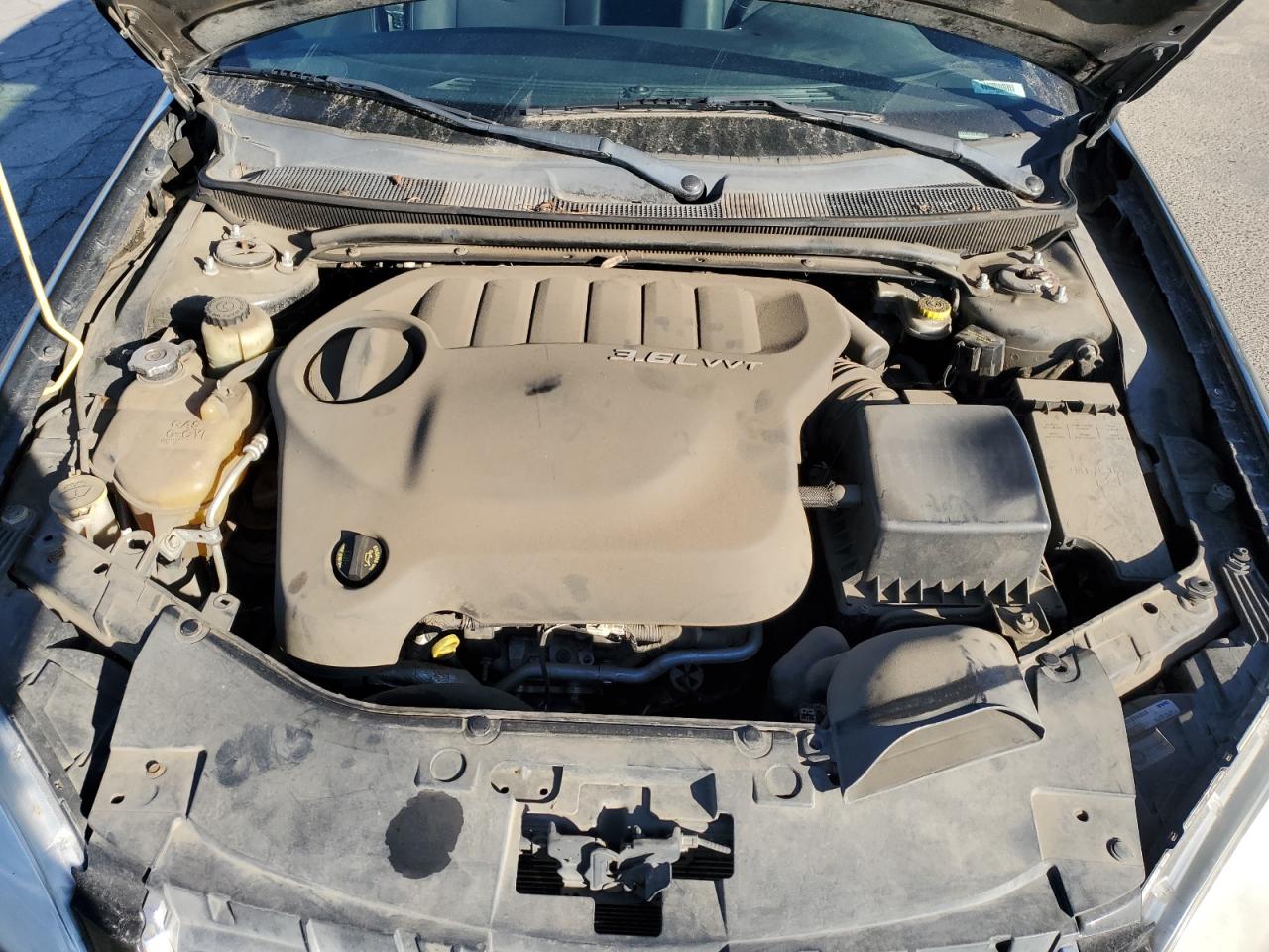 2013 Chrysler 200 VIN 1C3CCBBGXDN528023 Copart auction photo, front end / side damage thumbnail 11