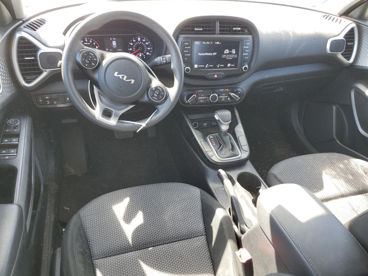 2022 KIA Soul VIN KNDJ23AU8N7833545 Copart auction photo, top/roof damage thumbnail 8