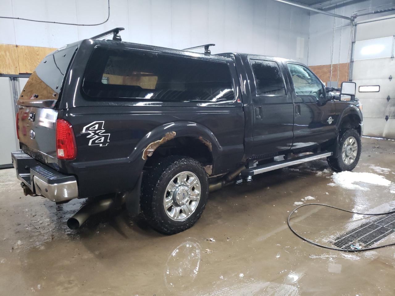2011 Ford F350 VIN 1FT8W3BT5BEC14952 Copart auction photo, front end / undercarriage damage thumbnail 3
