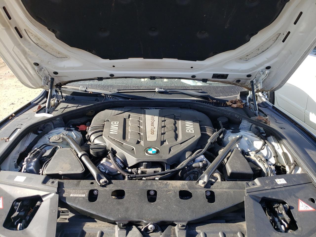 2013 BMW 7er VIN WBAYA8C55DC996693 Copart auction photo, rear end damage thumbnail 11