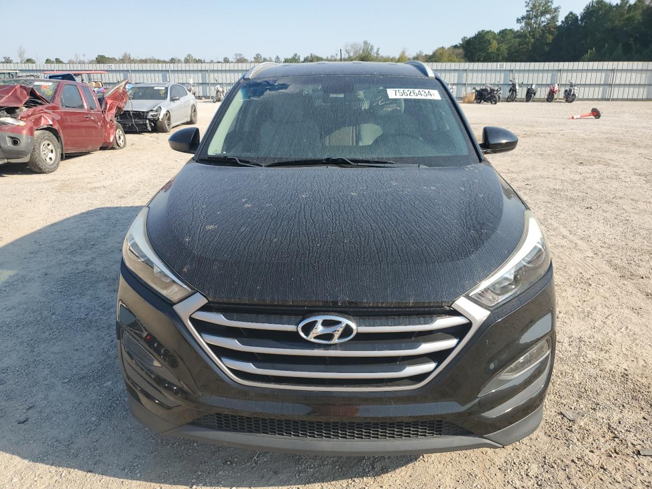 2017 Hyundai Tucson VIN KM8J33A46HU580899 Copart auction photo, rear end damage thumbnail 5