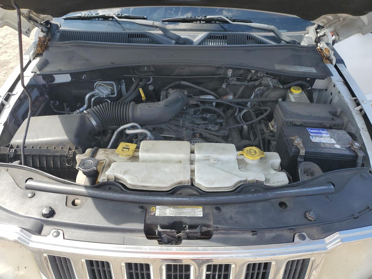 2012 Jeep Liberty (North America) VIN 1C4PJMCK1CW106782 Copart auction photo, rear end damage thumbnail 12
