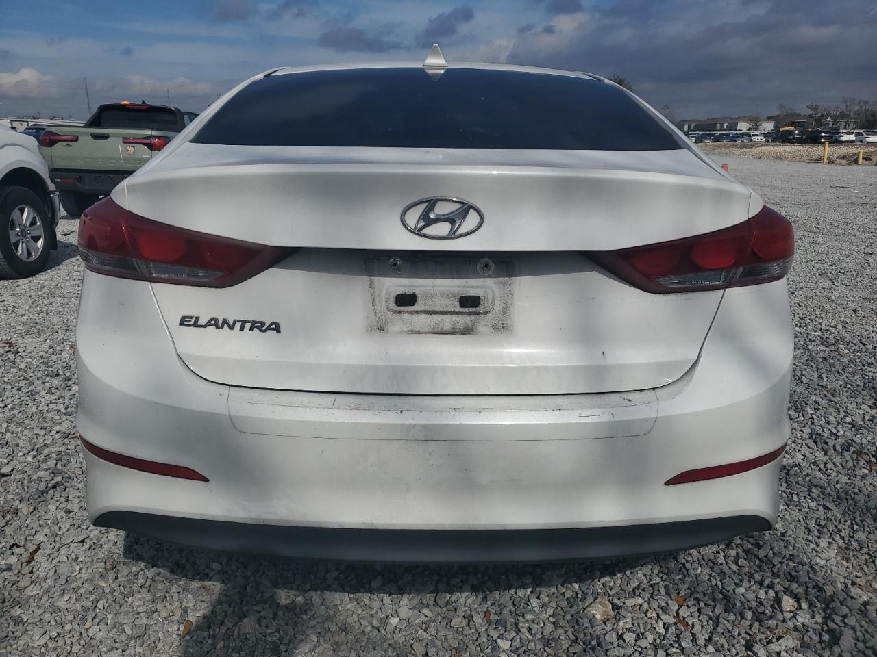 2018 Hyundai Elantra VIN 5NPD84LF8JH372496 Copart auction photo, front end / side damage thumbnail 6