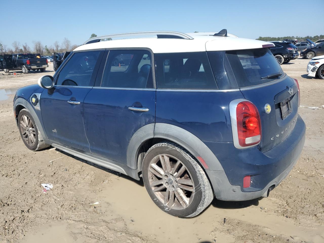 2018 MINI Cooper VIN WMZYU7C4XJ3E56394 Copart auction photo, undercarriage / mechanical damage thumbnail 2