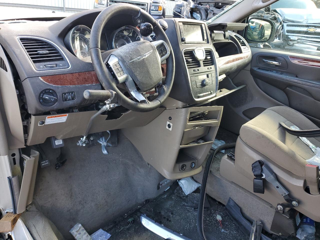 2012 Chrysler Town & Country VIN 2C4RC1BG6CR410780 Copart auction photo, front end / side damage thumbnail 8