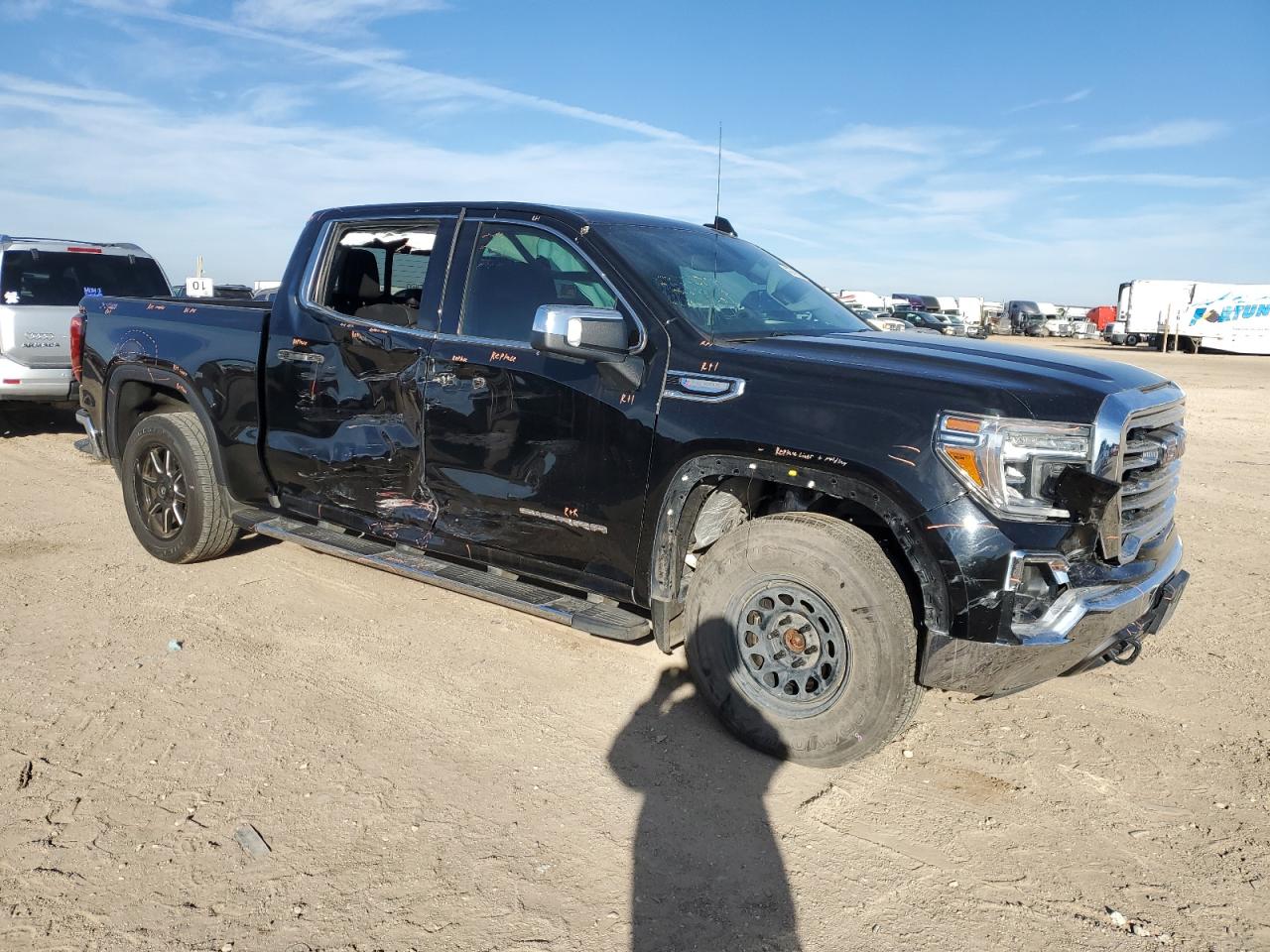 2019 GMC Sierra VIN 3GTU9DED3KG157711 Copart auction photo, side damage thumbnail 4