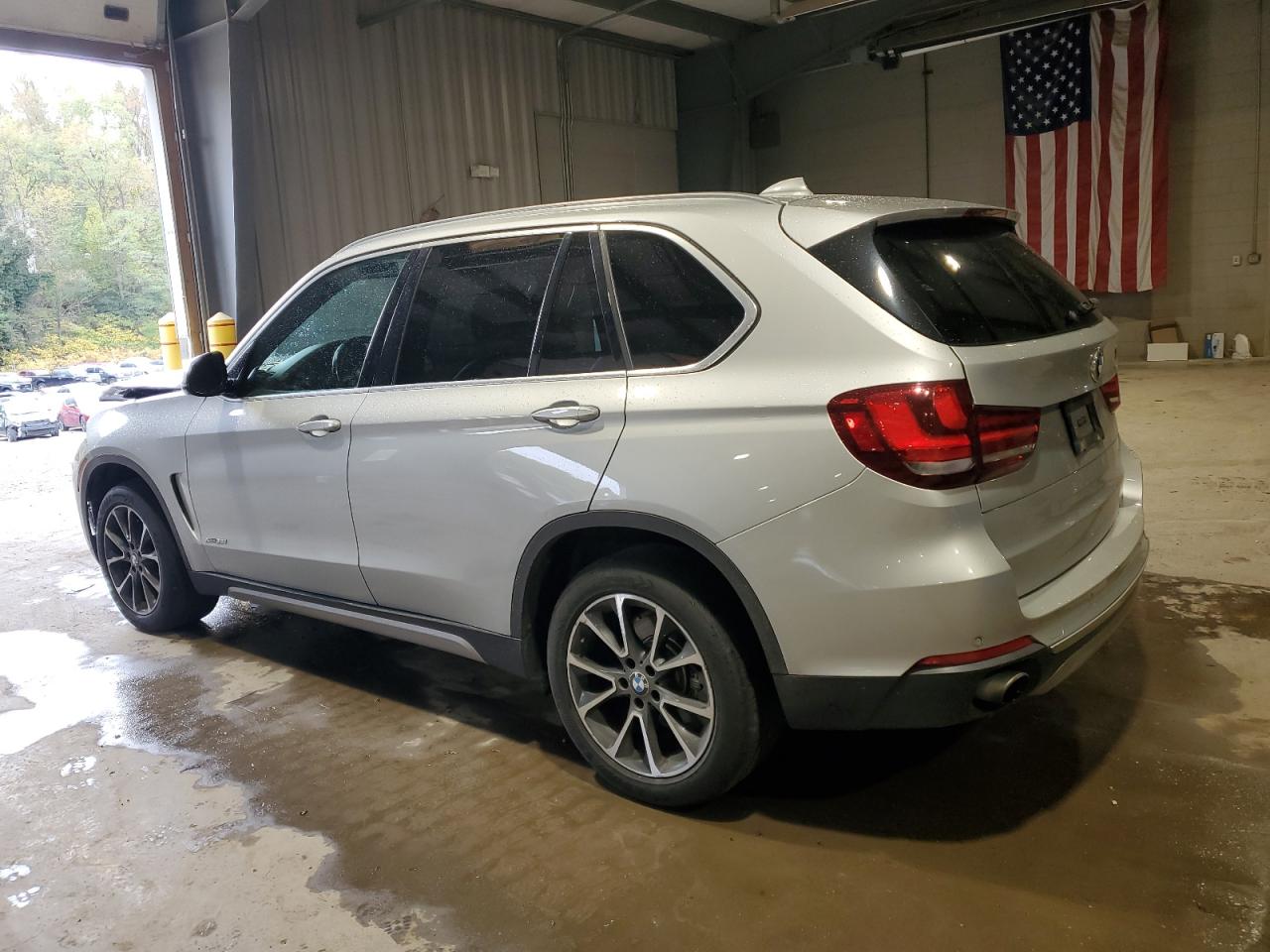 2017 BMW X5 VIN 5UXKR0C59H0V65945 Copart auction photo, front end damage thumbnail 2