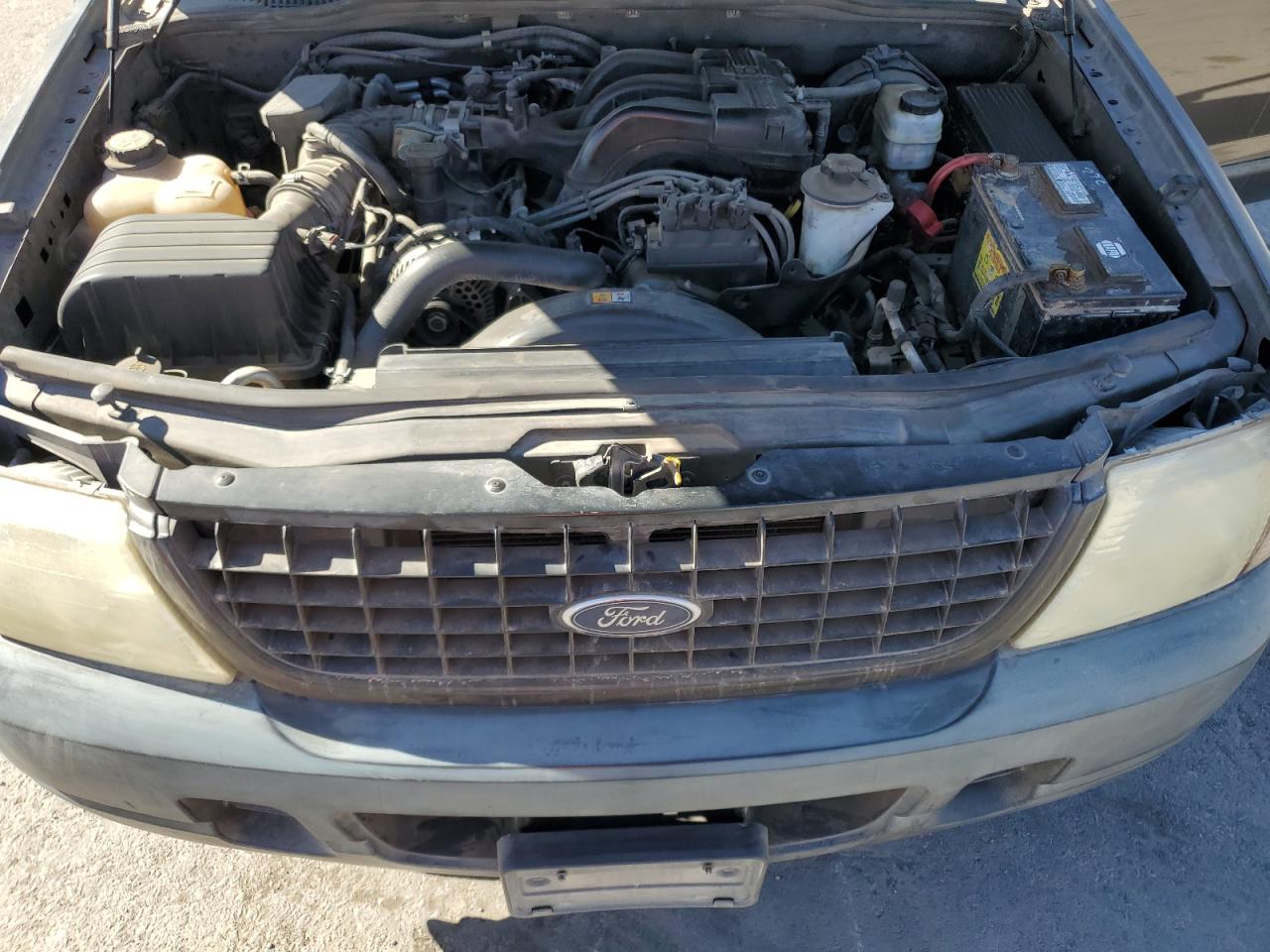 2005 Ford Explorer VIN 1FMZU62K05UA91098 Copart auction photo, minor dent/scratches damage thumbnail 12