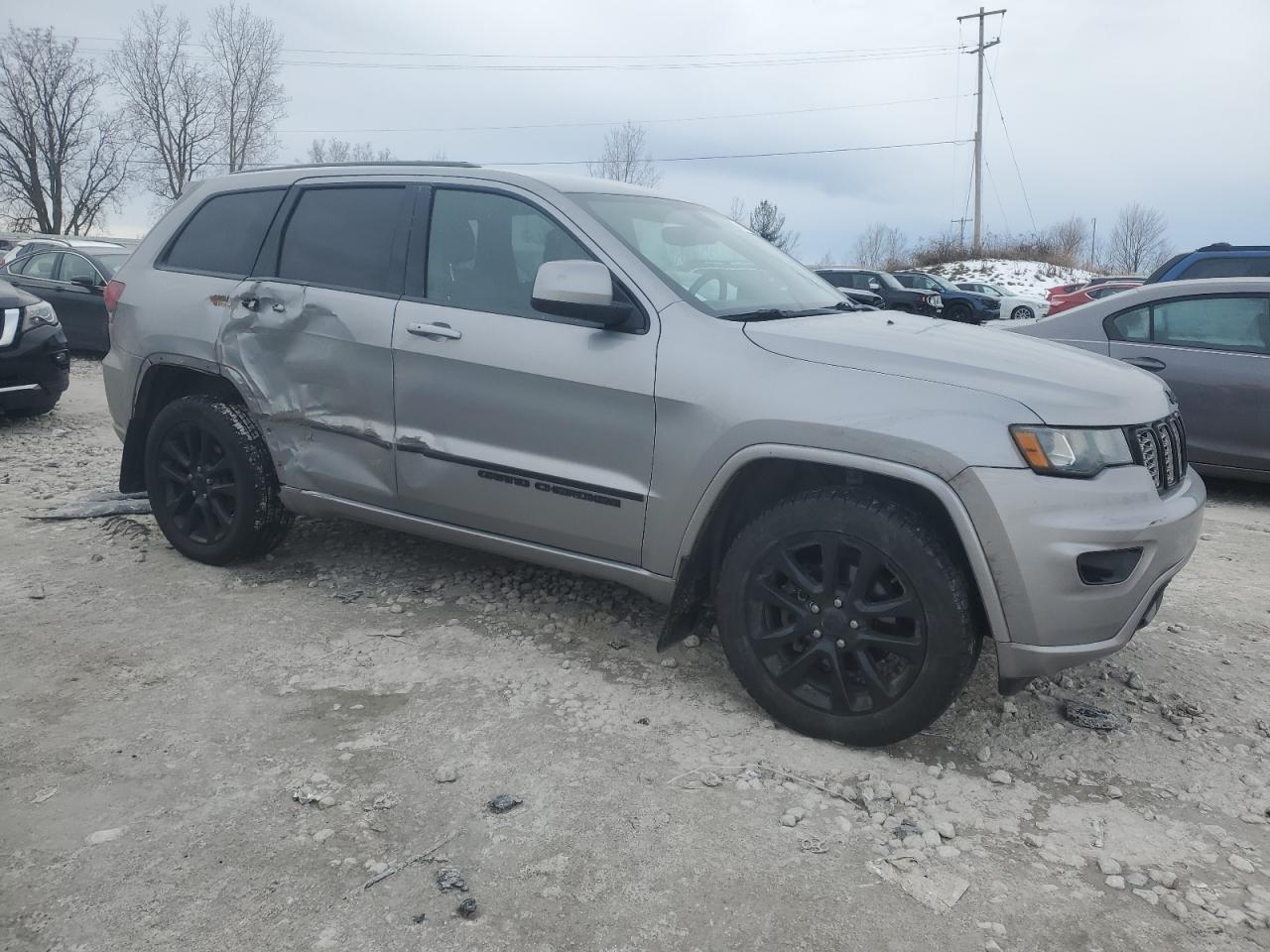 2017 Jeep Grand Cherokee VIN 1C4RJFAGXHC924863 Copart auction photo, all over damage thumbnail 4