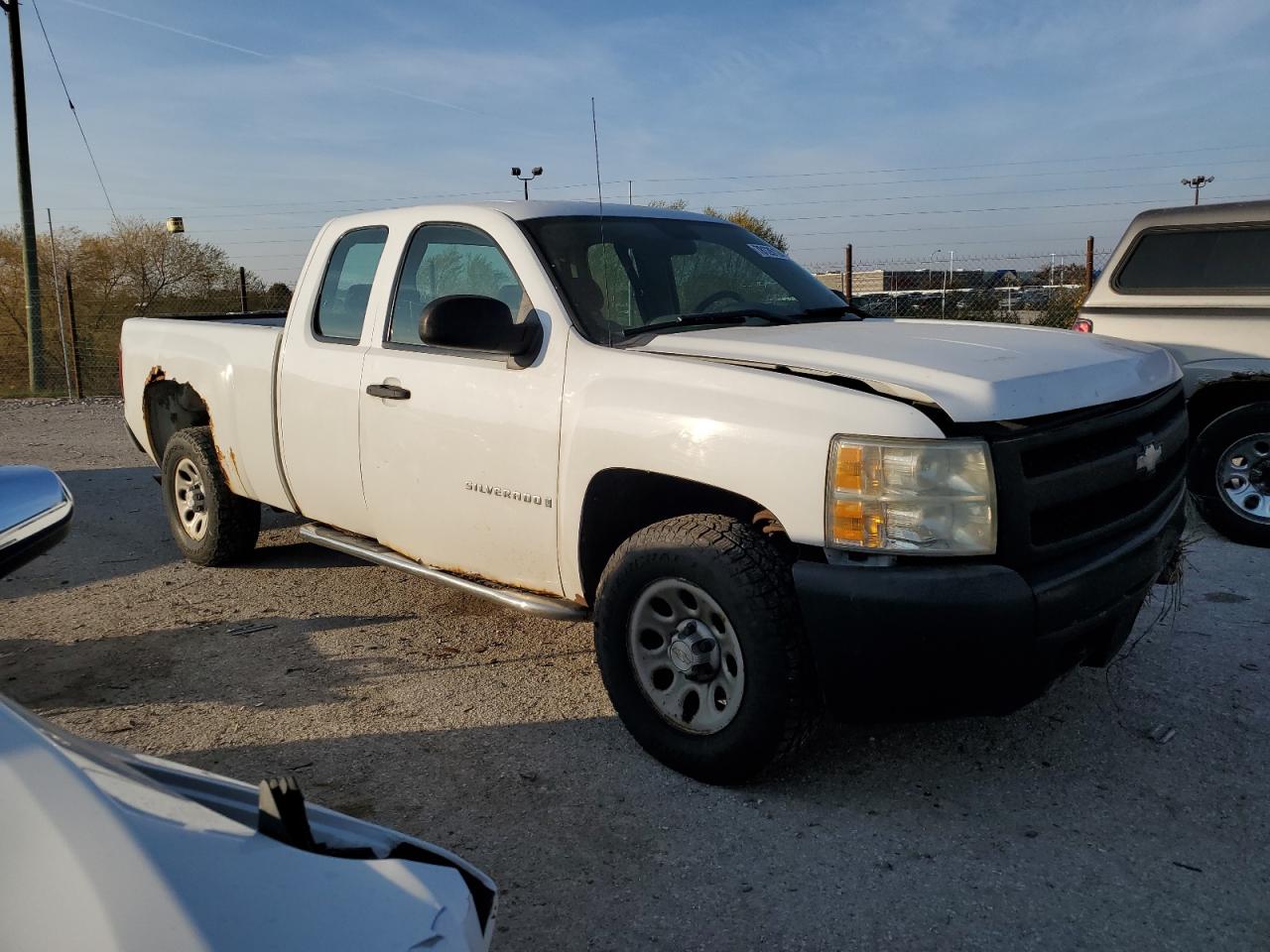 2008 Chevrolet Silverado VIN 1GCEK19C28Z287979 Copart auction photo, all over / minor dent/scratches damage thumbnail 4