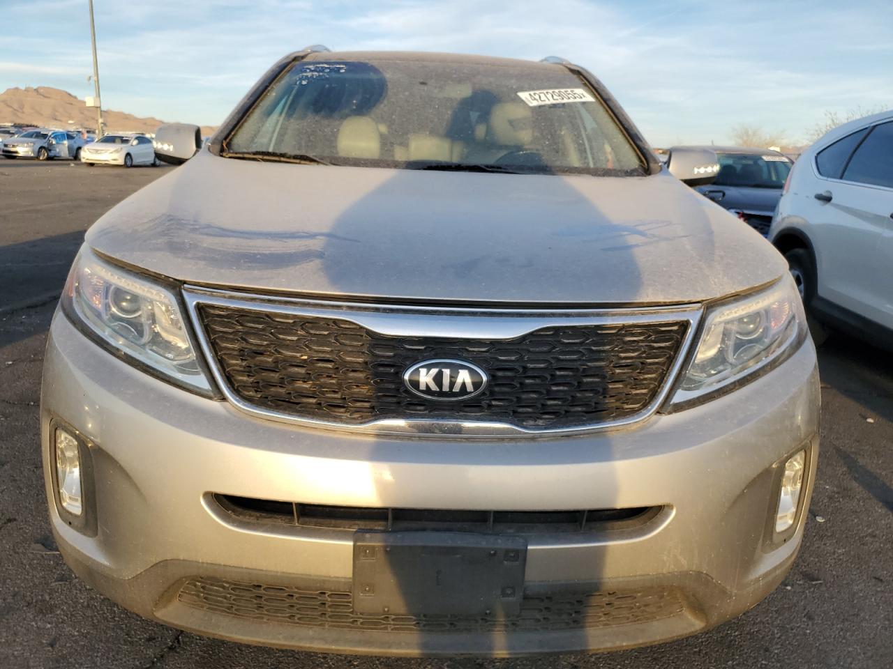 2014 KIA Sorento VIN 5XYKU4A79EG515144 Copart auction photo, side / minor dent/scratches damage thumbnail 5