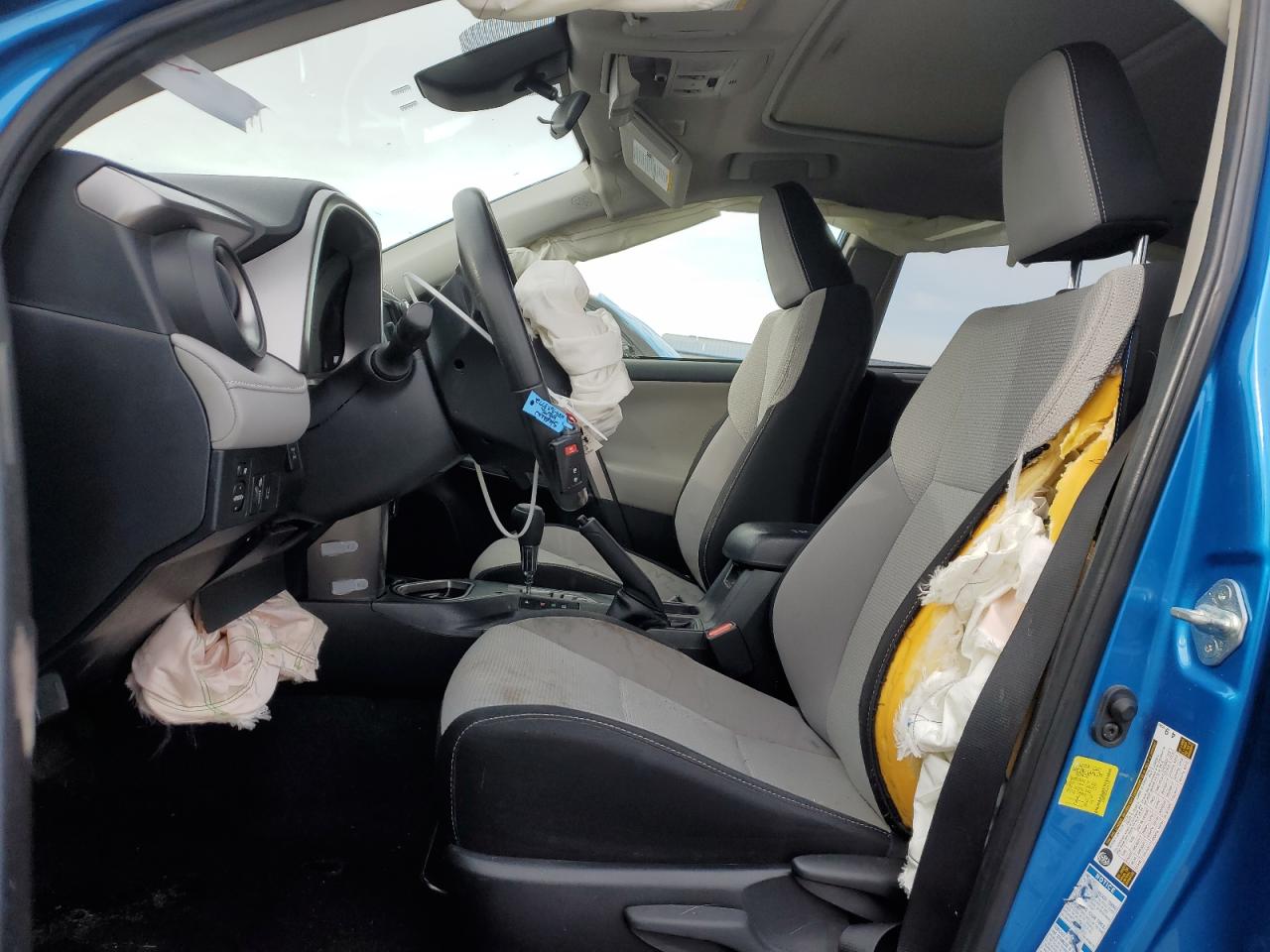 2018 Toyota RAV 4 VIN JTMRFREV0JJ741646 Copart auction photo, front end / rear end damage thumbnail 7