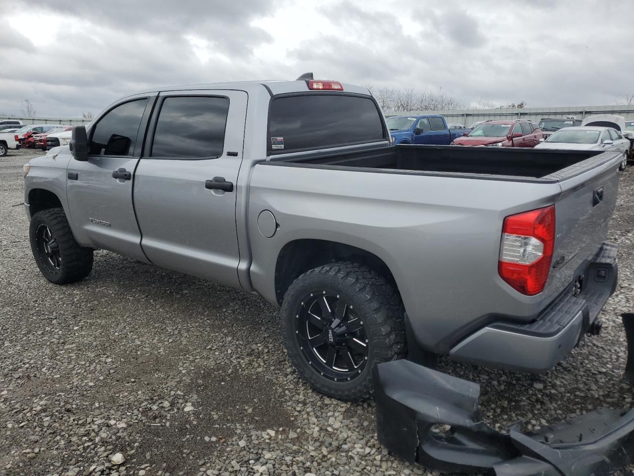 2020 Toyota Tundra VIN 5TFDY5F1XLX889487 Copart auction photo, side / front end damage thumbnail 2