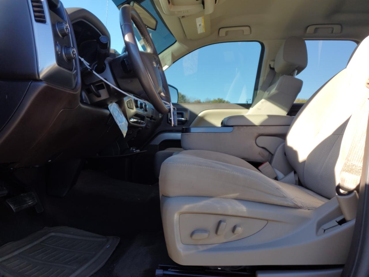 2015 Chevrolet Silverado VIN 1GCVKREC2FZ189519 Copart auction photo, side / rear end damage thumbnail 7