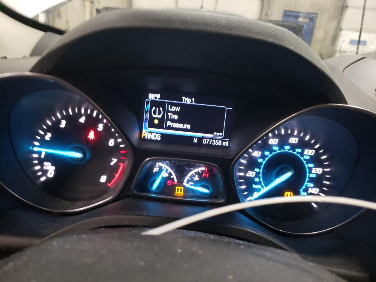 2016 Ford Escape VIN 1FMCU9GX8GUC66423 Copart auction photo, all over damage thumbnail 9