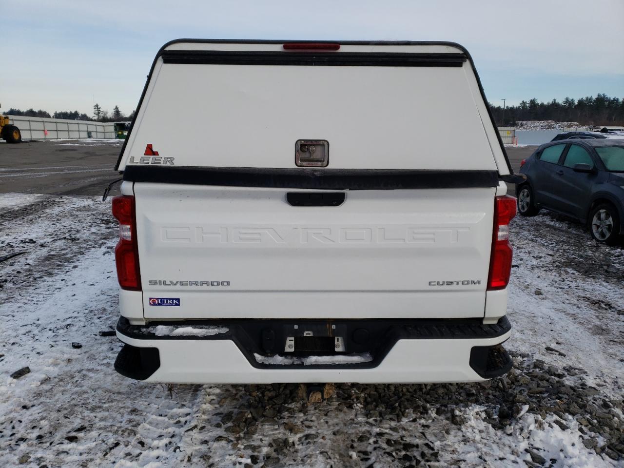 2022 Chevrolet Silverado VIN 1GCRYBEK3NZ216935 Copart auction photo, front end / side damage thumbnail 6