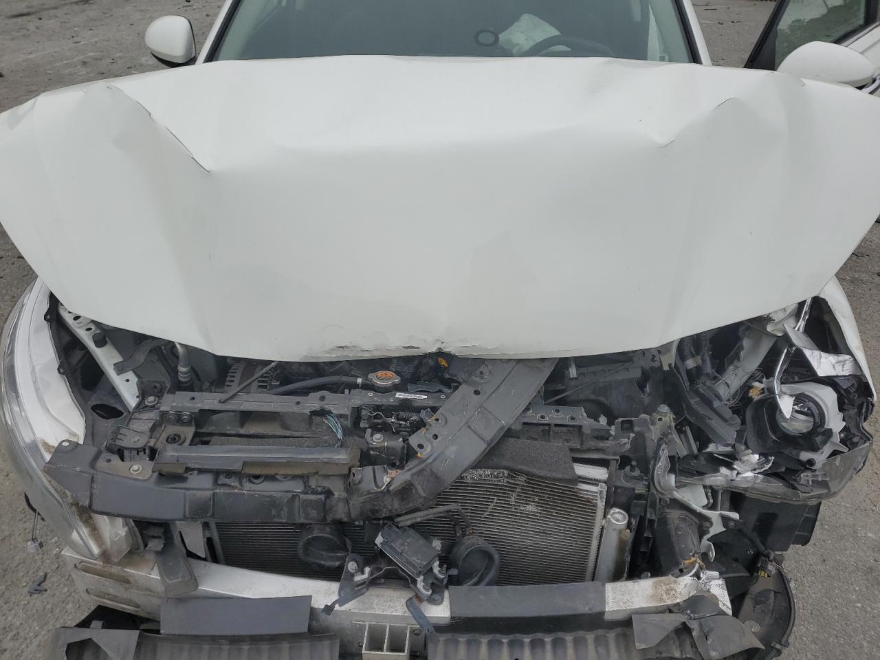 2019 Nissan Altima VIN 1N4BL4BVXKC167635 Copart auction photo, front end / rear end damage thumbnail 12