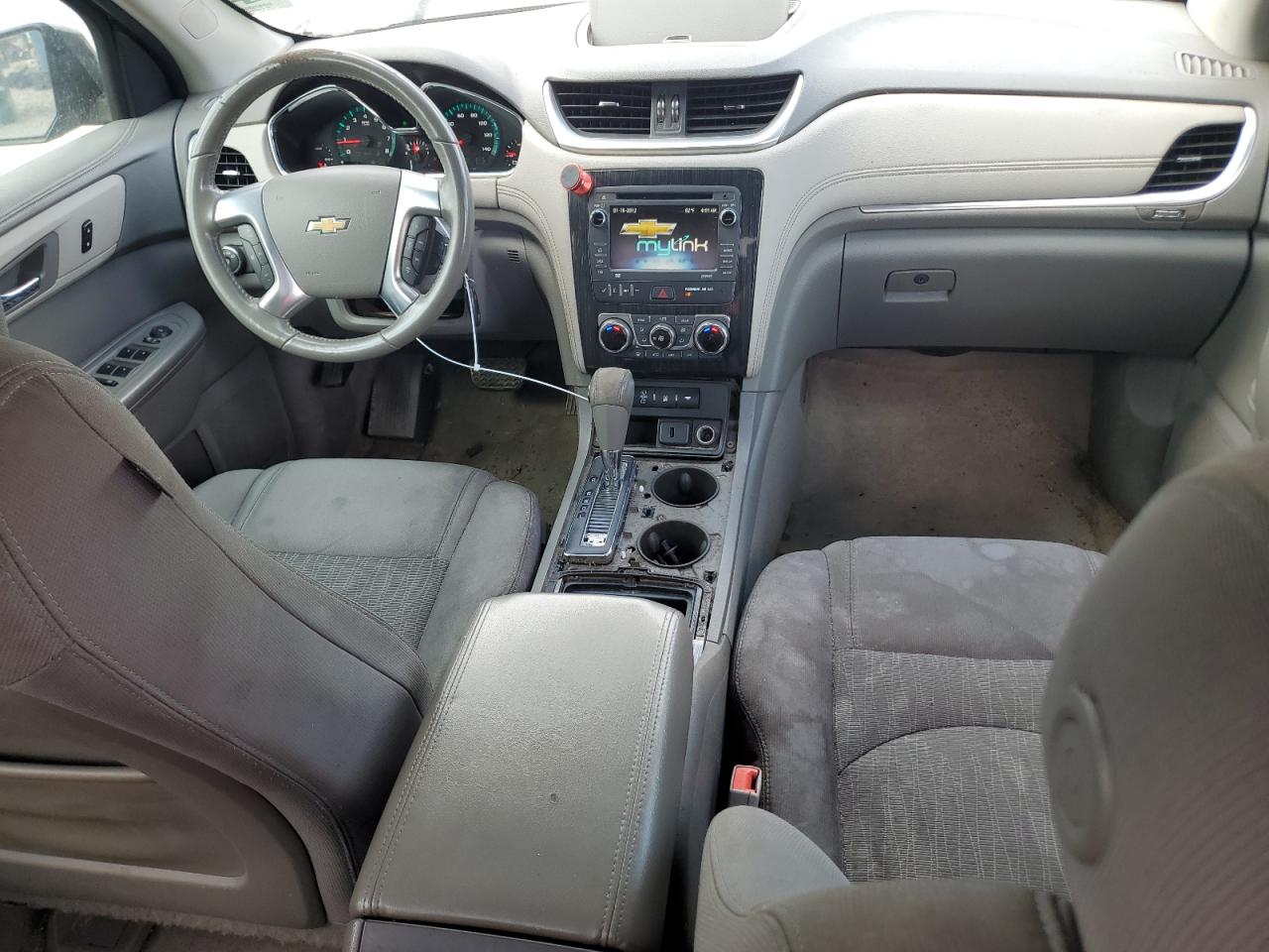 2016 Chevrolet Traverse VIN 1GNKRGKD3GJ173191 Copart auction photo, rear end damage thumbnail 8