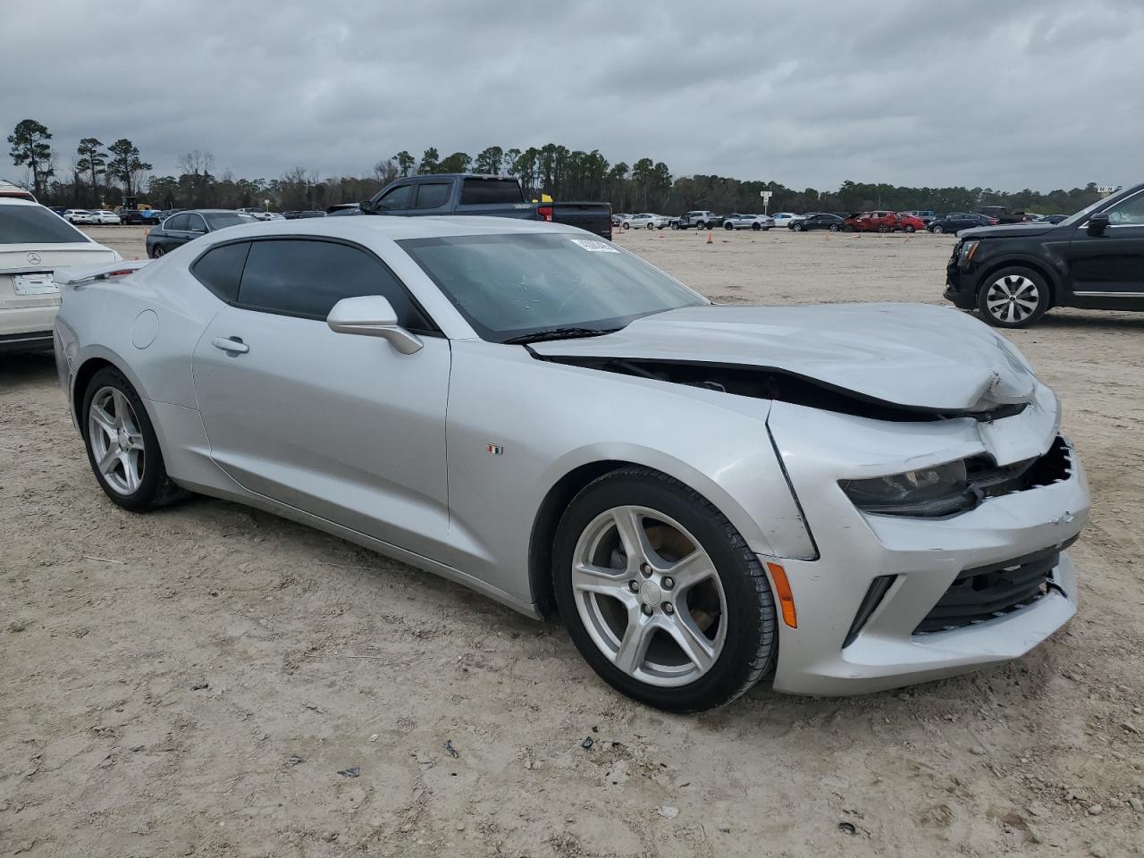 2018 Chevrolet Camaro VIN 1G1FB1RX5J0116752 Copart auction photo, front end damage thumbnail 4