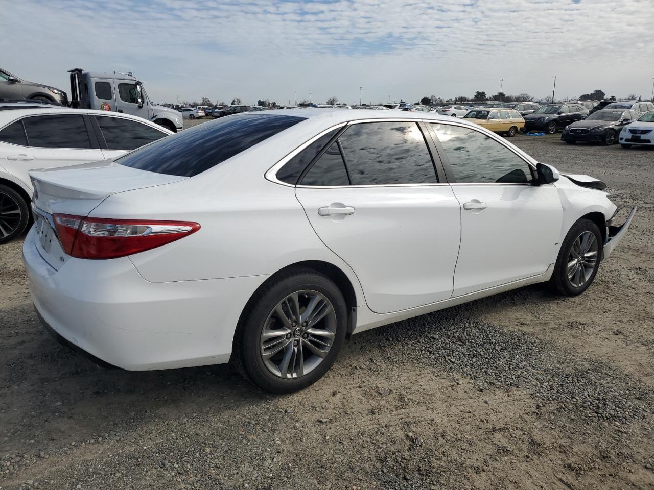 2017 Toyota Camry VIN 4T1BF1FK1HU404981 Copart auction photo, front end damage thumbnail 3
