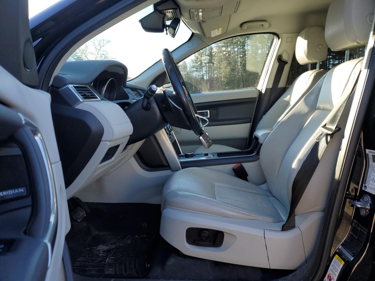 2017 Land Rover Discovery VIN SALCP2BG8HH655916 Copart auction photo, side / minor dent/scratches damage thumbnail 7