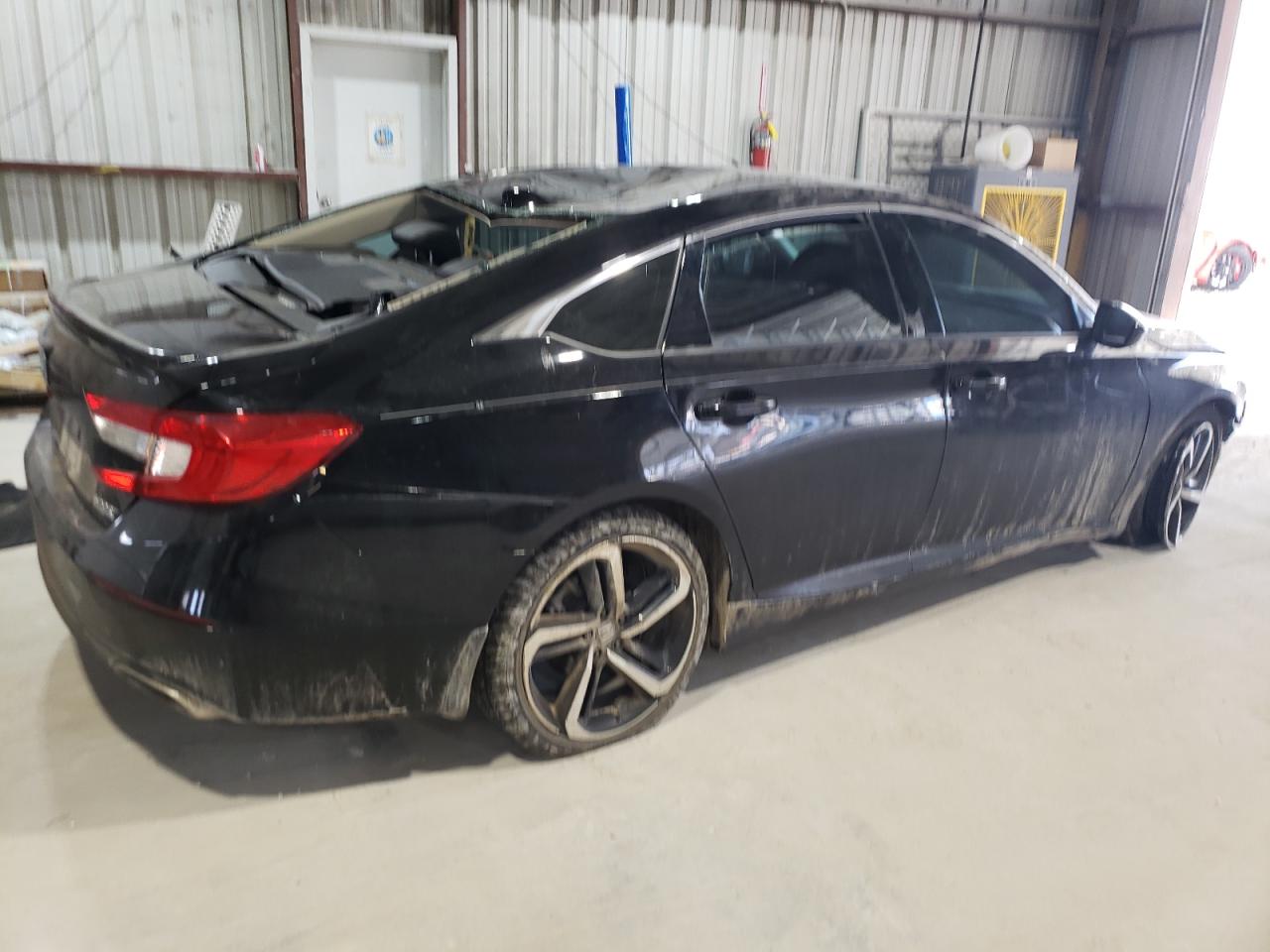 2022 Honda Accord VIN 1HGCV1F45NA021153 Copart auction photo, minor dent/scratches / top/roof damage thumbnail 3