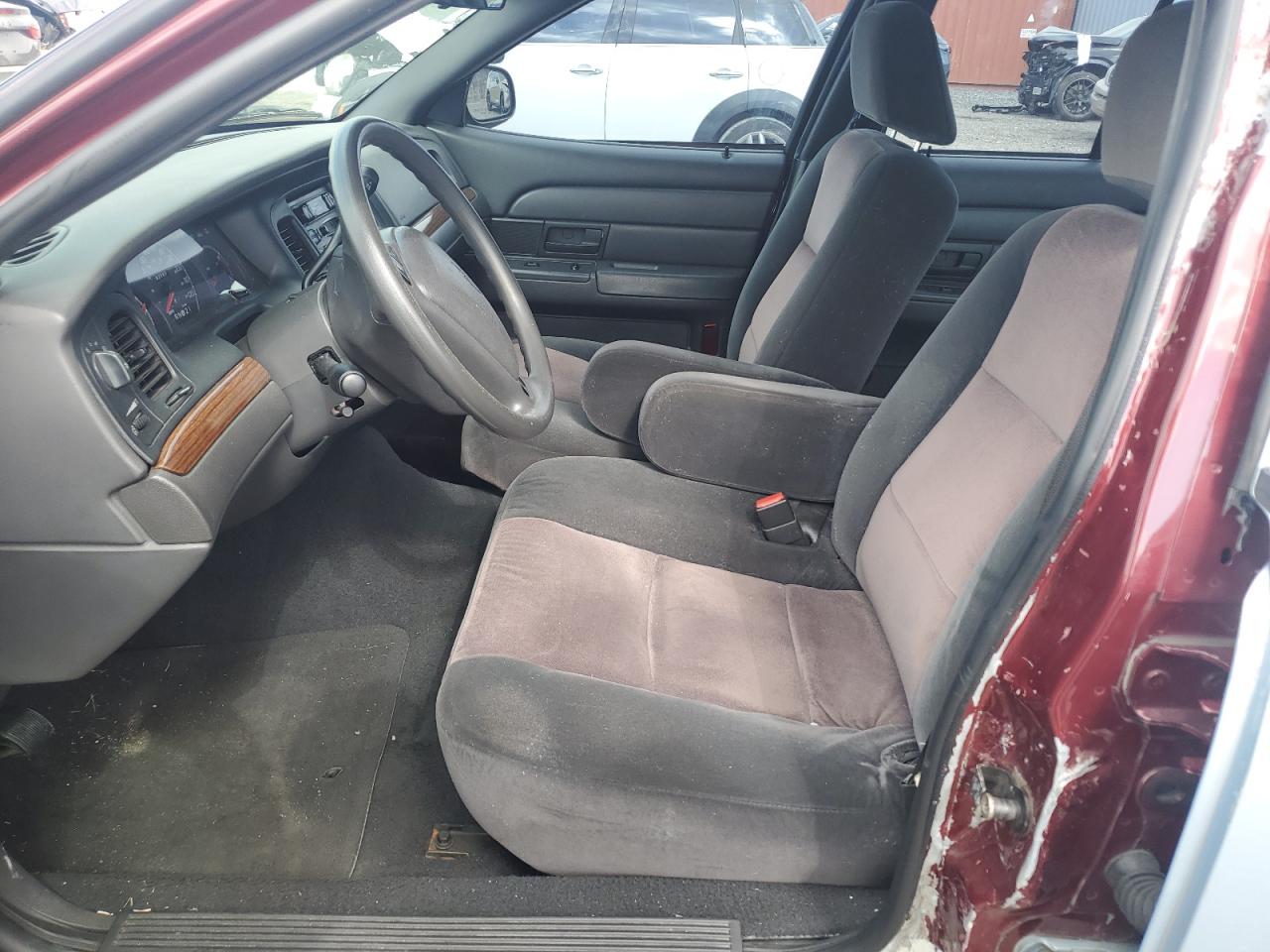 2004 Ford Crown Victoria VIN 2FAFP73W54X152979 Copart auction photo, side damage thumbnail 7