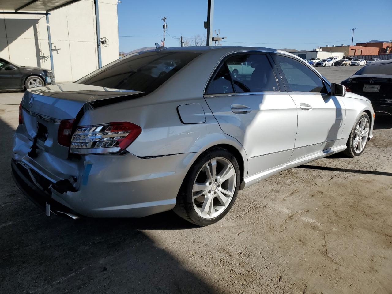 2013 Mercedes-Benz E-klasse VIN WDDHF5KBXDA710154 Copart auction photo, rear end damage thumbnail 3