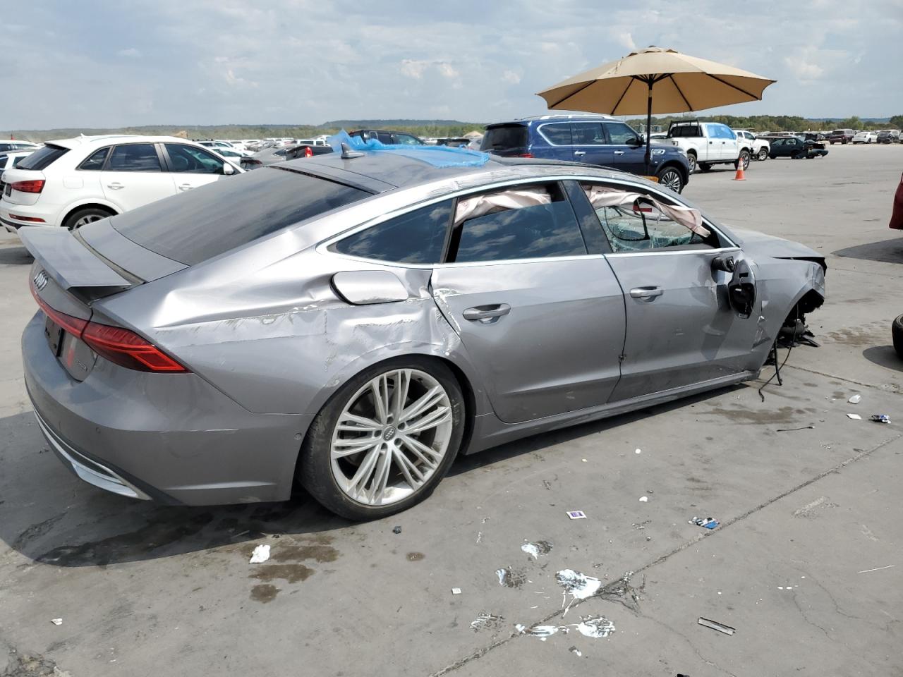 2019 Audi A7 VIN WAUR2AF24KN087906 Copart auction photo, rollover damage thumbnail 3