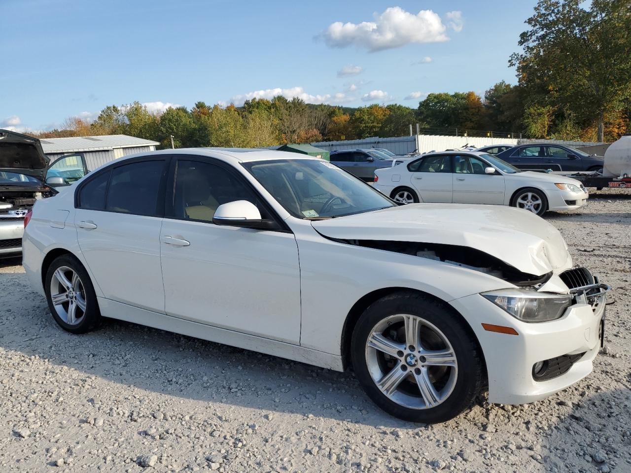 2015 BMW 3er VIN WBA3C3C57FP663088 Copart auction photo, front end / rear end damage thumbnail 4