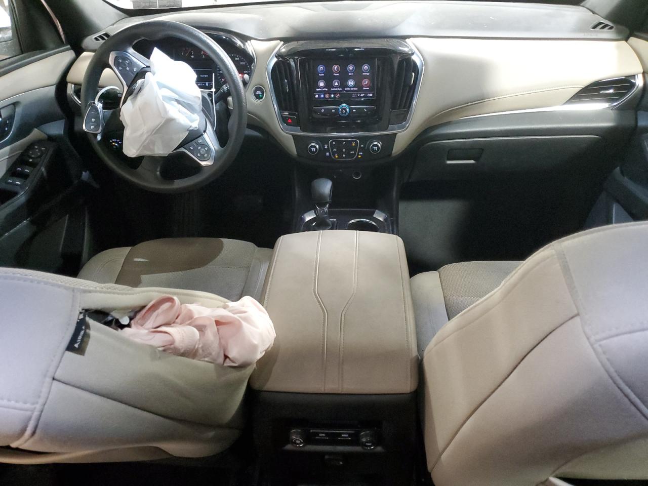 2022 Chevrolet Traverse VIN 1GNEVLKW6NJ172911 Copart auction photo, front end / side damage thumbnail 8