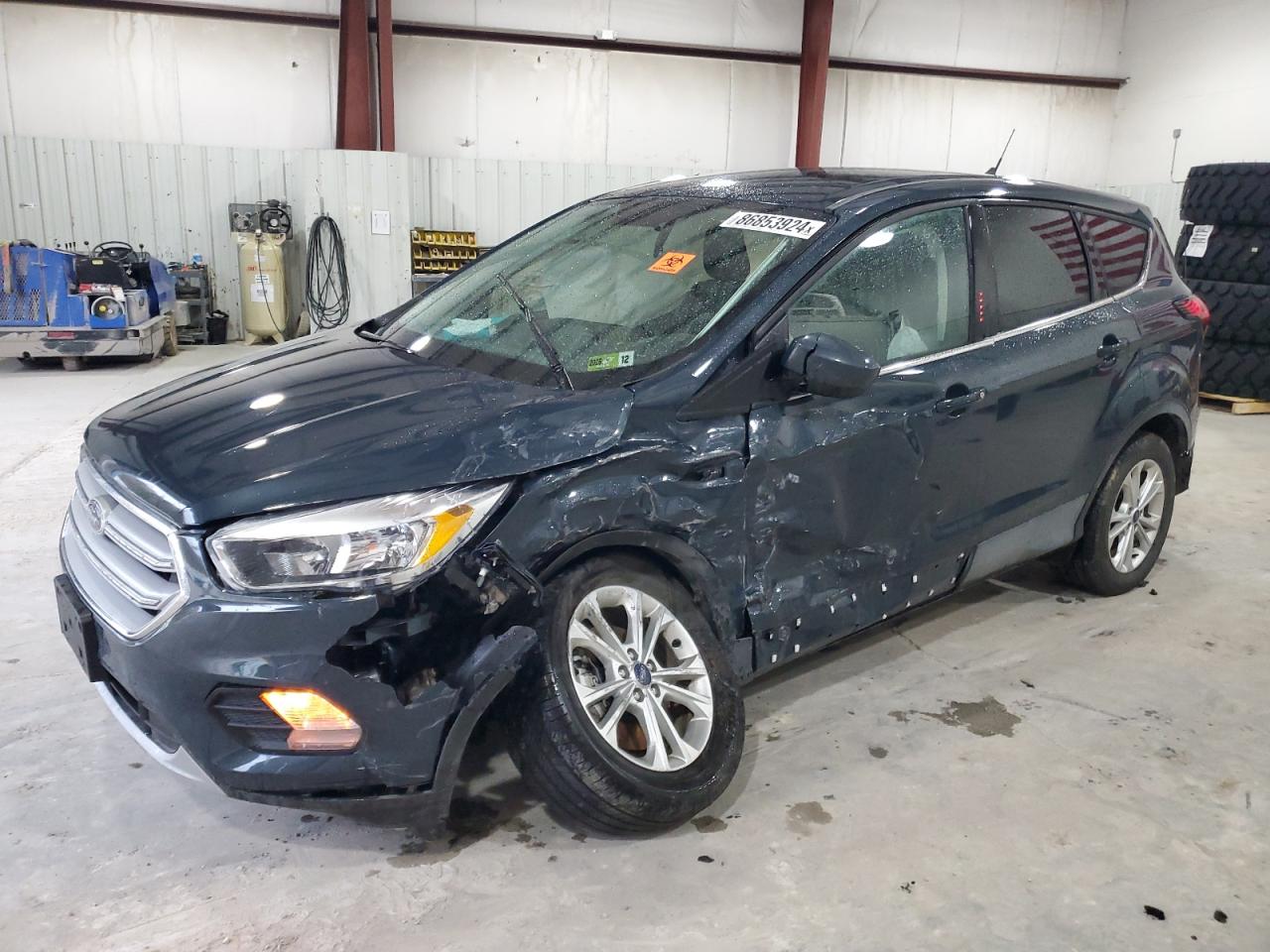 2019 Ford Escape VIN 1FMCU9GD9KUA76371