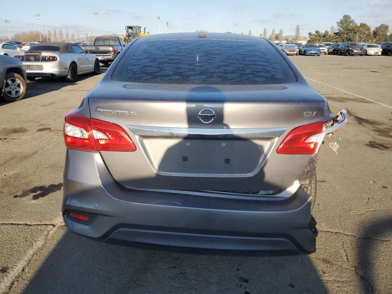 2018 Nissan Sentra VIN 3N1AB7AP8JY210987 Copart auction photo, rear end / side damage thumbnail 6