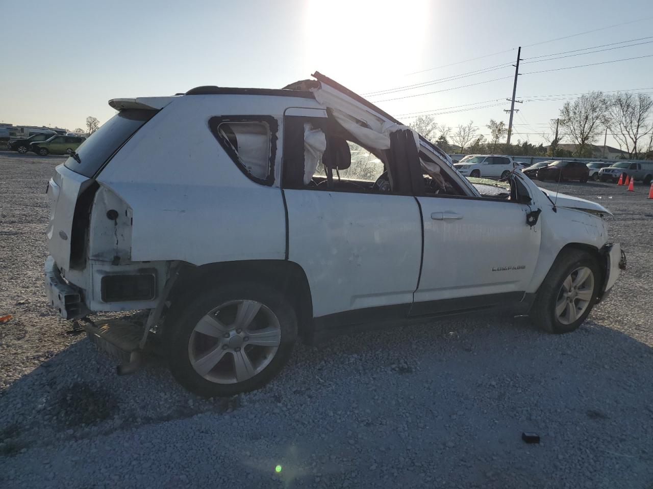 2016 Jeep Compass VIN 1C4NJCEA4GD620293 Copart auction photo, rollover damage thumbnail 3
