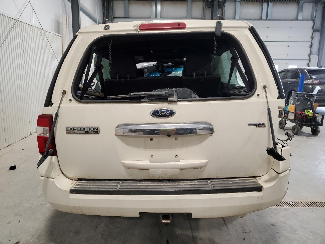 2008 Ford Expedition VIN 1FMFK19598LA42486 Copart auction photo, all over damage thumbnail 6