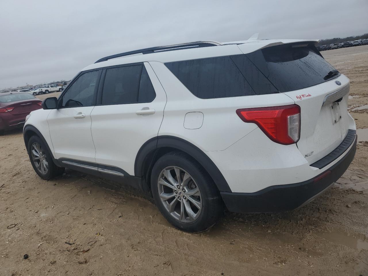 2021 Ford Explorer VIN 1FMSK7DHXMGB20666 Copart auction photo, rear end / undercarriage damage thumbnail 2
