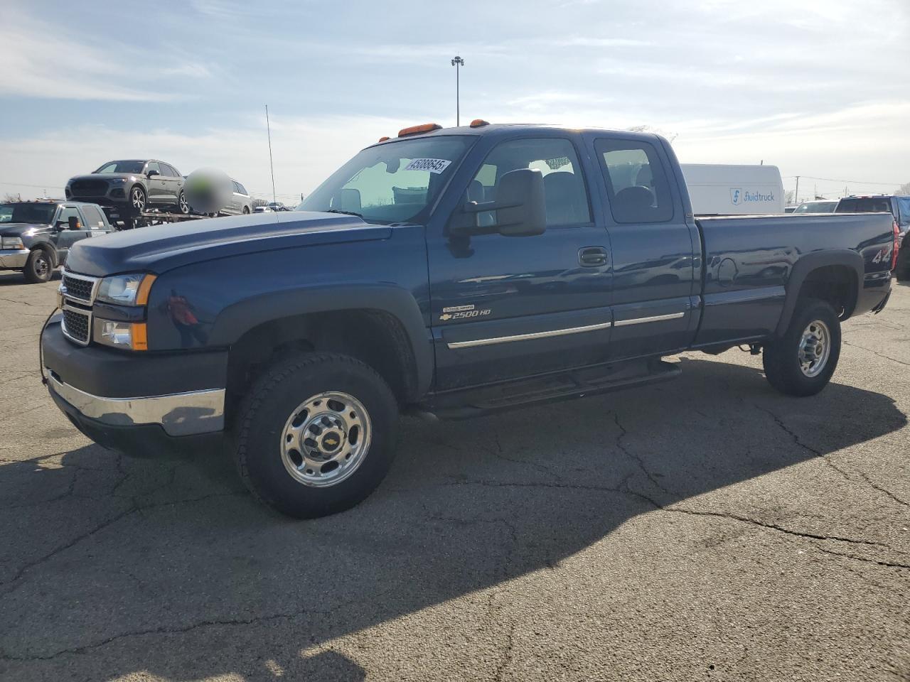 2007 Chevrolet Silverado VIN 1GCHK29D57E134854 Copart auction photo, rear end / minor dent/scratches damage thumbnail 2