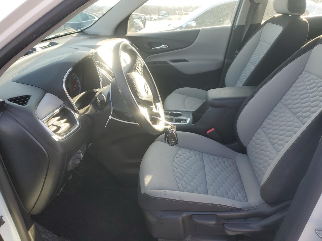 2018 Chevrolet Equinox VIN 2GNAXHEV1J6346383 Copart auction photo, rear end damage thumbnail 7