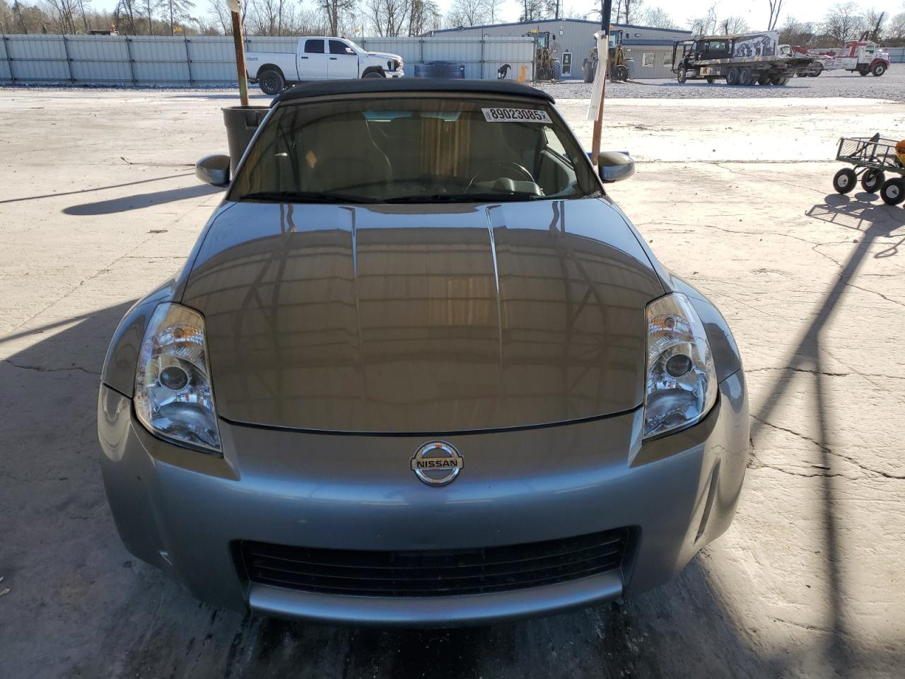 2004 Nissan 350Z VIN JN1AZ36A44T013899 Copart auction photo, side / rear end damage thumbnail 5