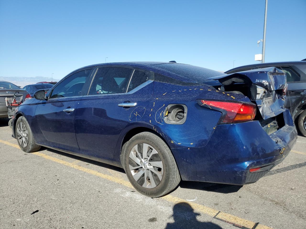 2019 Nissan Altima VIN 1N4BL4BV4KC256021 Copart auction photo, rear end damage thumbnail 2