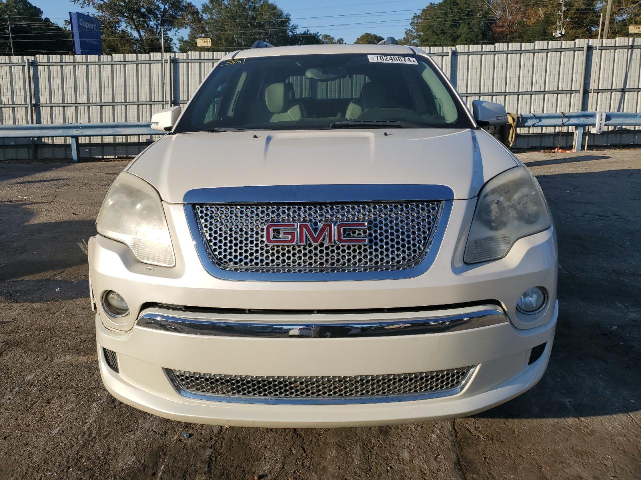 2011 GMC Acadia VIN 1GKKRTED8BJ385725 Copart auction photo, front end / side damage thumbnail 5
