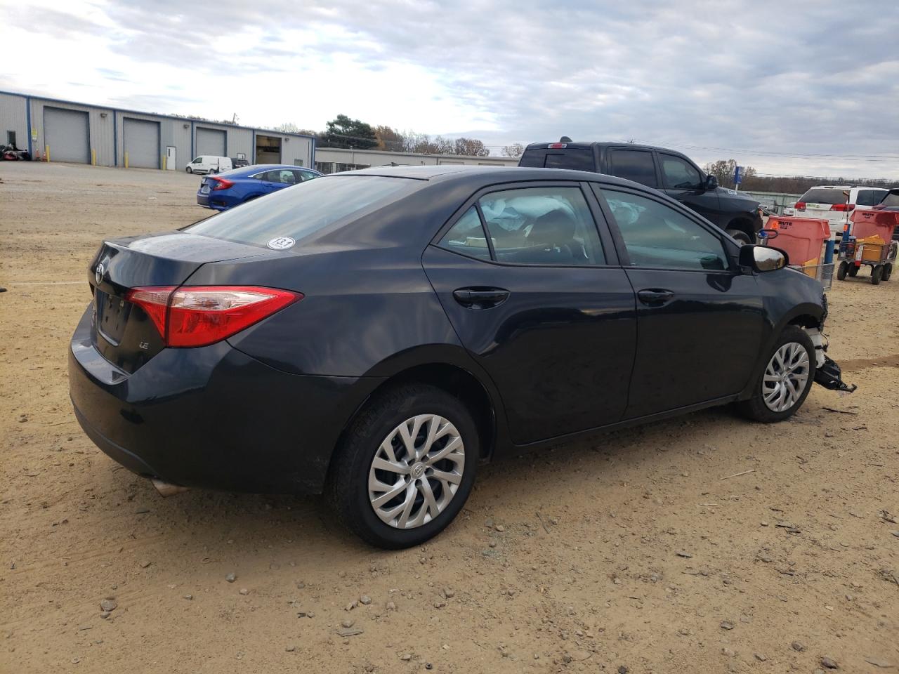 2018 Toyota Corolla VIN 5YFBURHE0JP829448 Copart auction photo, all over damage thumbnail 3
