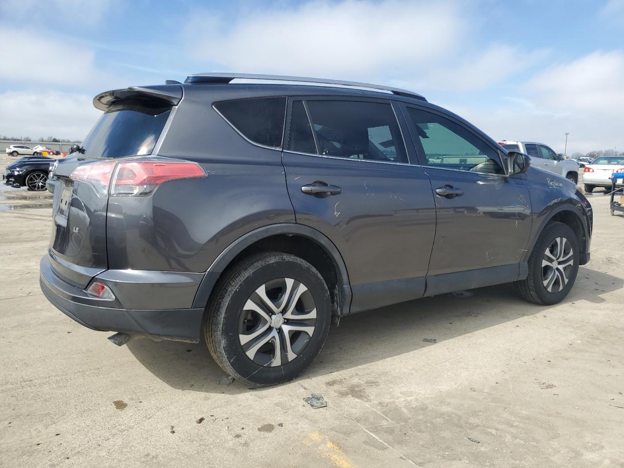 2017 Toyota RAV 4 VIN JTMZFREVXHJ111031 Copart auction photo, hail damage thumbnail 3