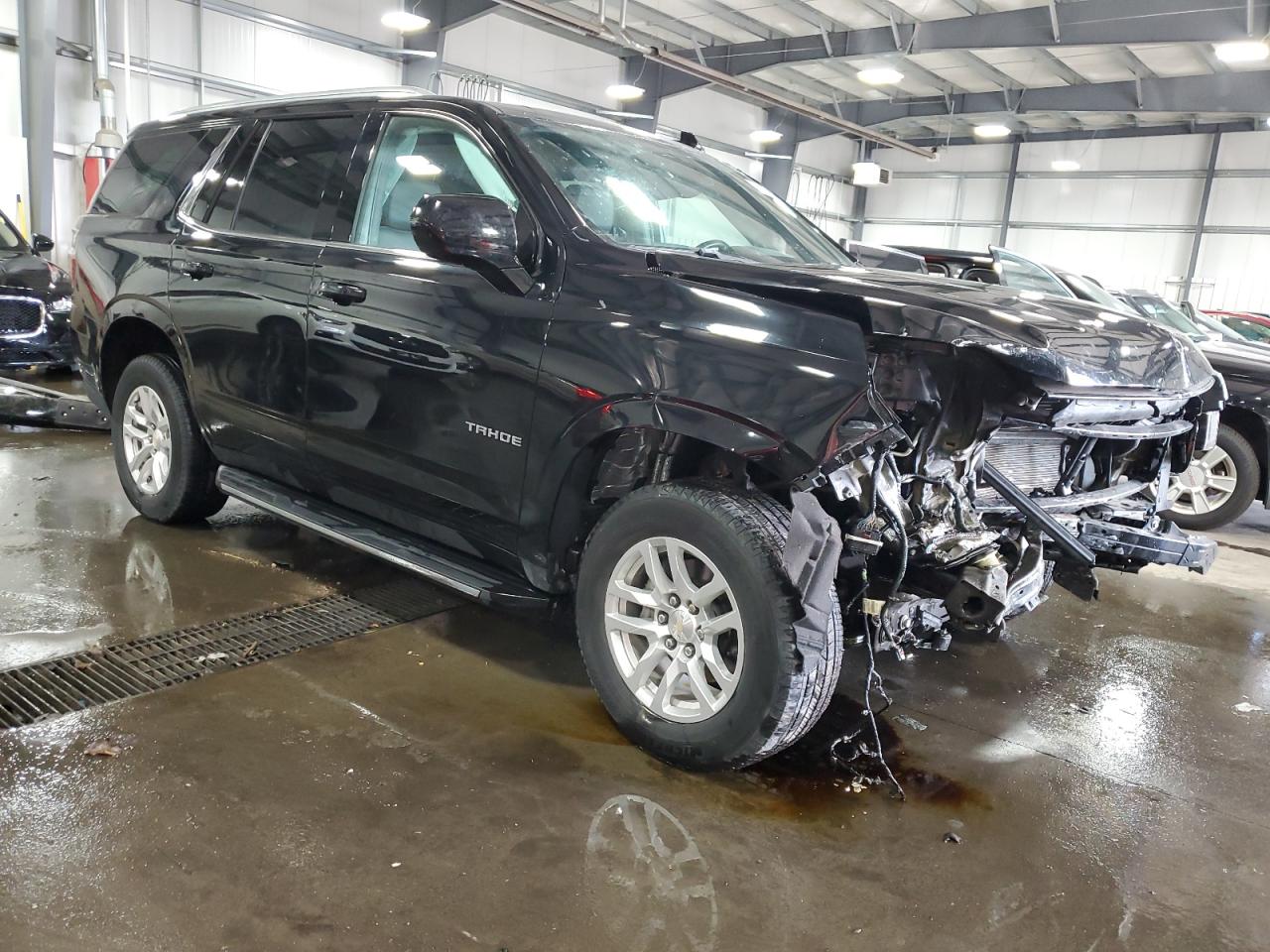 2022 Chevrolet Tahoe VIN 1GNSKNKD8NR272080 Copart auction photo, front end damage thumbnail 4