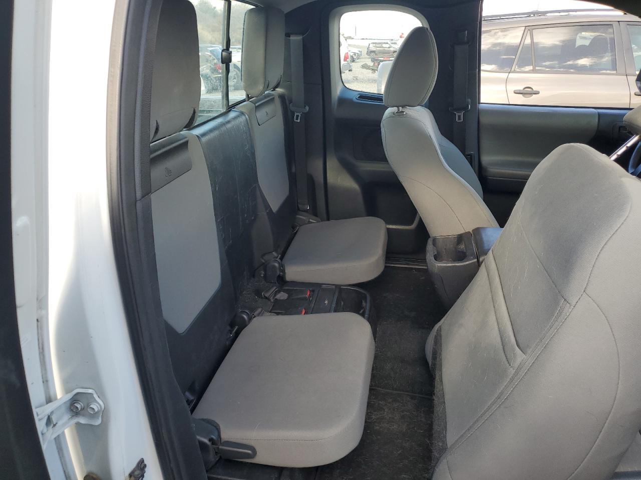 2017 Toyota Tacoma VIN 5TFSX5EN9HX050873 Copart auction photo, front end / side damage thumbnail 10