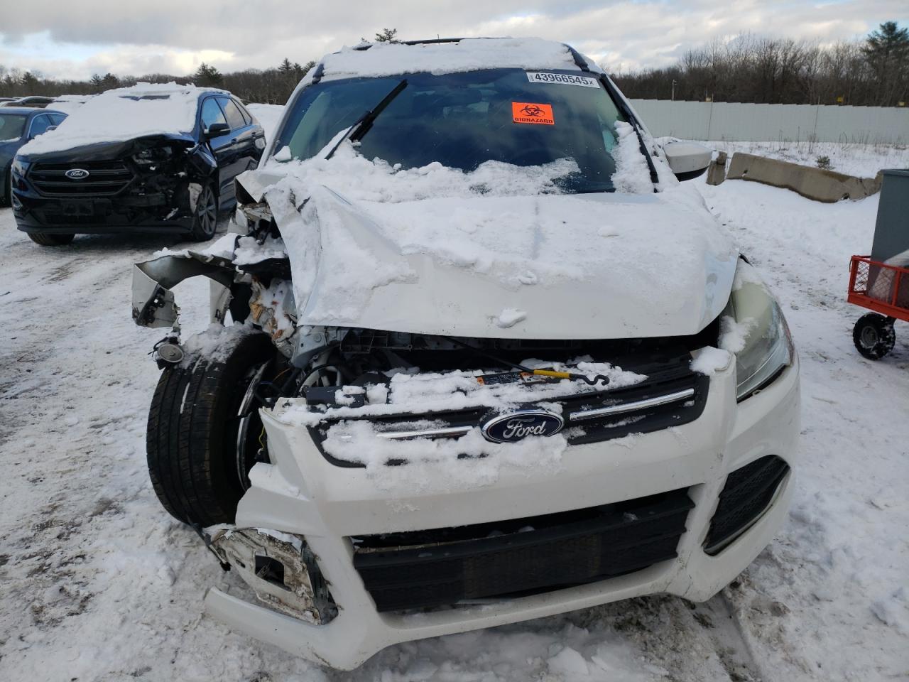 2014 Ford Escape VIN 1FMCU9GX4EUE18615 Copart auction photo, front end / undercarriage damage thumbnail 5