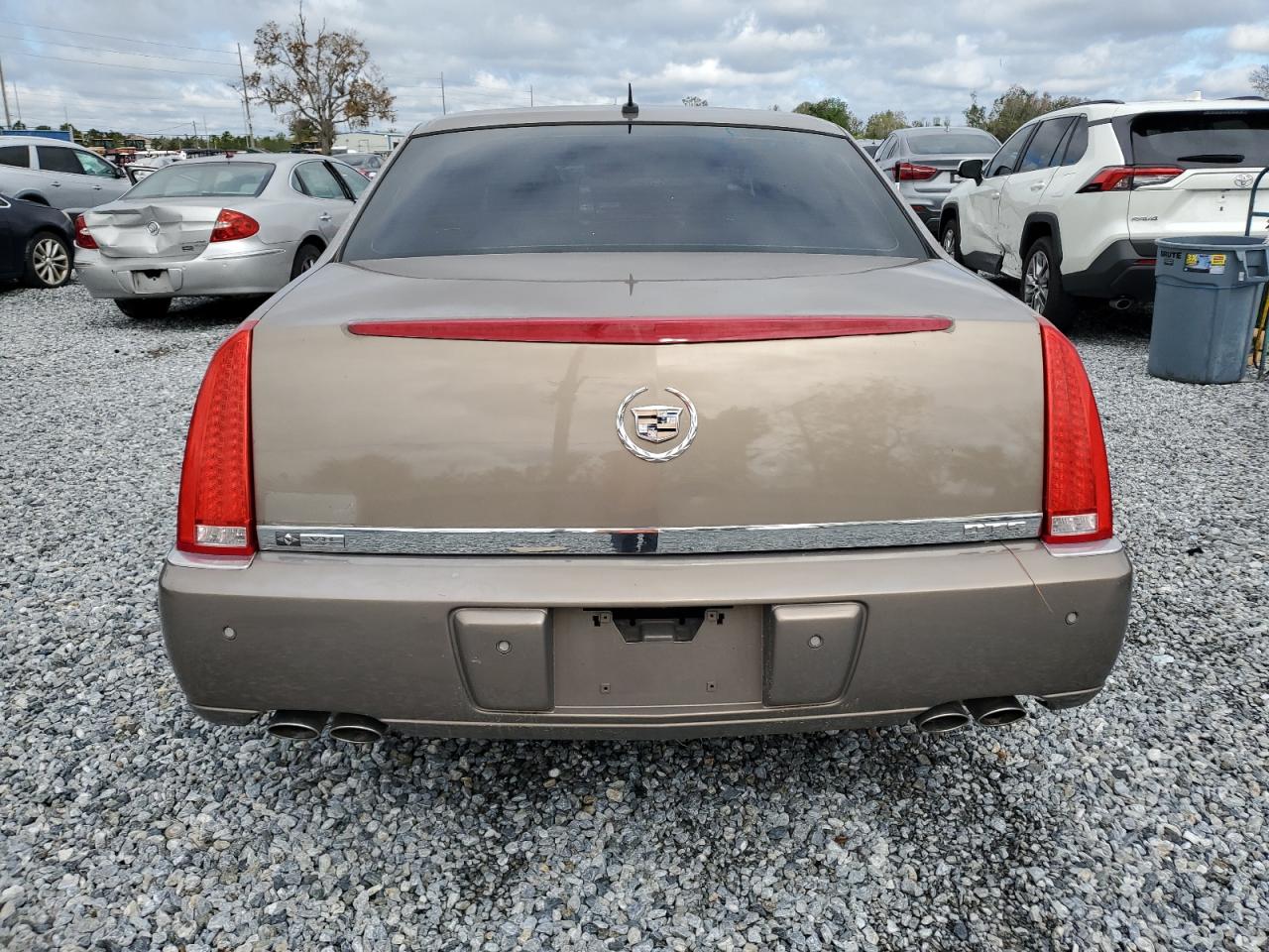 2006 Cadillac DTS VIN 1G6KD57996U172952 Copart auction photo, front end damage thumbnail 6